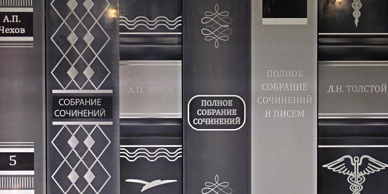 В вестибюлях станции метро «Рассказовка» установили декоративные панели