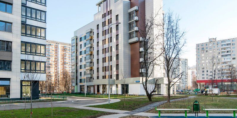 Готовы к новоселью: половина жителей двух домов в САО выбрали квартиры по программе реновации