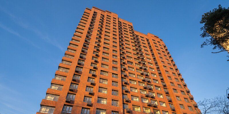 Более 160 домов строят по программе реновации в Москве