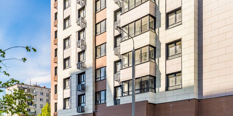 Первую в Отрадном новостройку по программе реновации начнут заселять в конце года