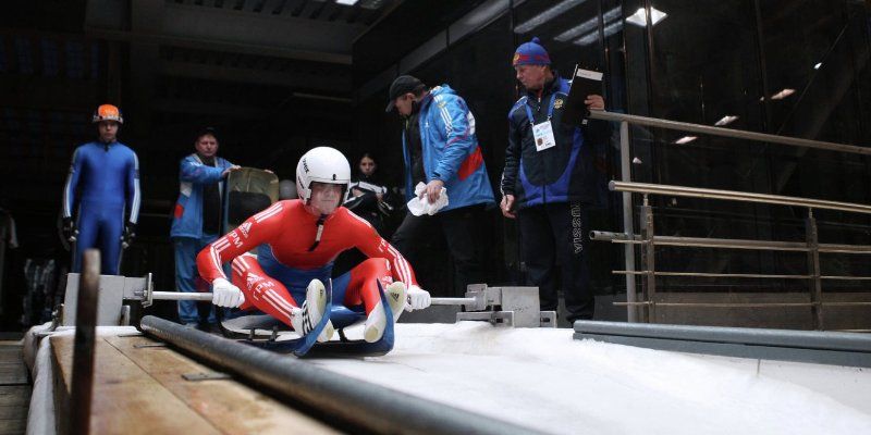 Москвич выиграл бронзу чемпионата Европы по санному спорту