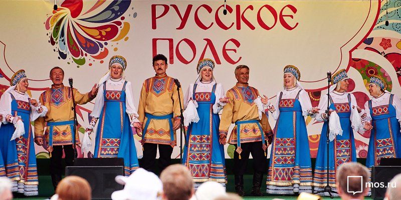 Фейерверки и четыре вида окрошки: как пройдёт фестиваль «Русское поле»
