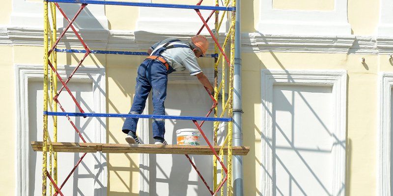 На Новинском бульваре отремонтируют четырехэтажный жилой дом
