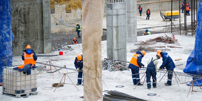 Для московских строителей разработали цифровые костюмы