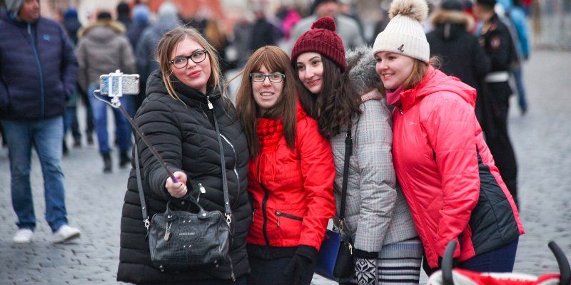 «Зарядье», ВДНХ и «Путешествие в Рождество»: что еще привлекает туристов в Москву
