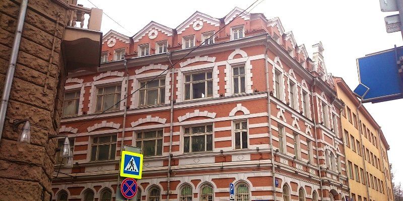 Историзм и английский стиль: музыкальная школа на Большой Якиманке признана памятником