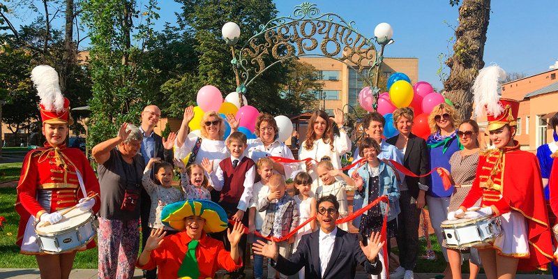 По сказке Николая Носова: на территории Морозовской детской больницы открыли парк скульптур