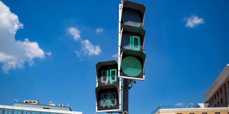 Переход разрешен: где появились два «говорящих» светофора