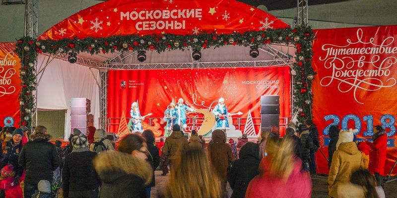 3 января на окружных площадках фестиваля «Путешествие в Рождество» пройдет 33 спектакля