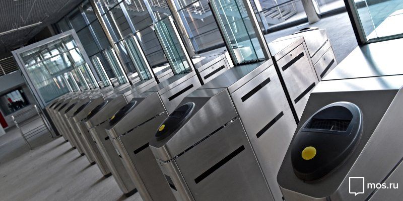 На Московском центральном кольце заработали первые реверсивные турникеты
