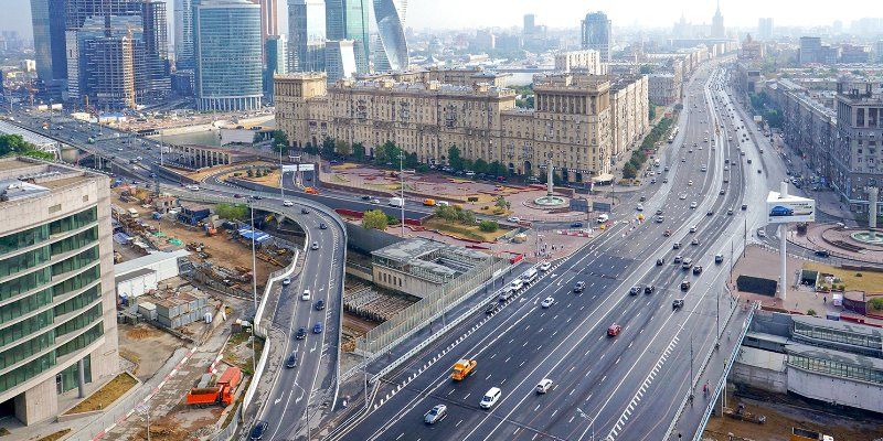 Движение на первом участке южного дублера Кутузовского проспекта запустят в конце августа — начале сентября