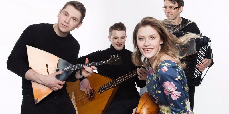 Джаз на балалайке и танго на баяне: «Утомлённые Folk’ом» выступят на сцене театра «АпАРТе»