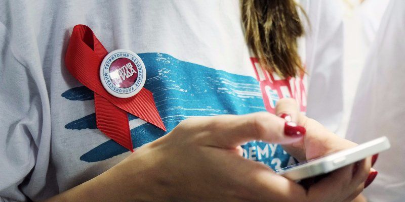 Уроки «Красная ленточка» и анонимное тестирование: в столице пройдет Неделя профилактики ВИЧ-инфекции