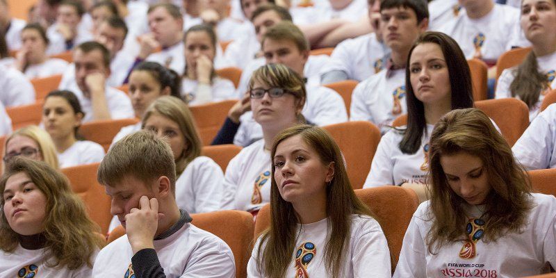 Почти шесть тысяч волонтеров пройдут обучение к чемпионату мира по футболу