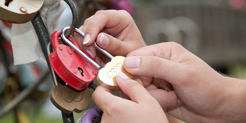 В День всех влюбленных в столице поженятся более 100 пар