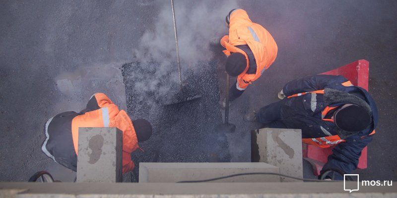 За зиму в столице устранили около шести тысяч дорожных повреждений