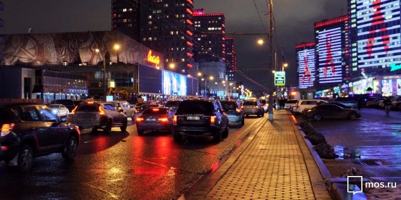 Столичные власти оценят яркость наружной рекламы