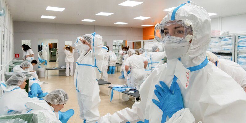 Еще 2028 человек вылечились от COVID-19 в Москве