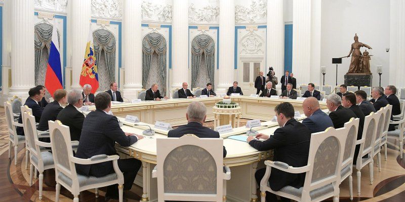 В Кремле прошла встреча Президента с избранными главами российских регионов
