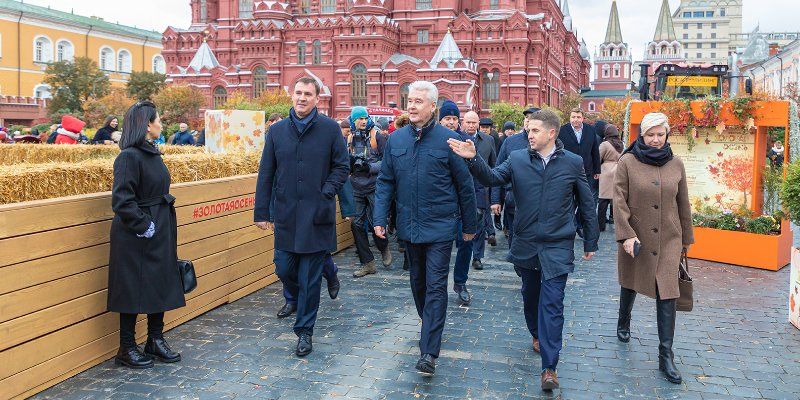 Национальные блюда и выставка сельхозтехники: как проходит фестиваль «Золотая осень»