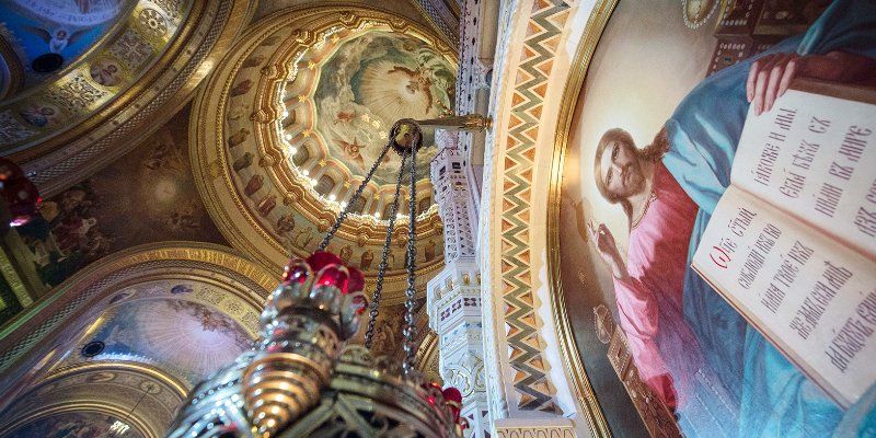 Около миллиона горожан посетят пасхальные богослужения