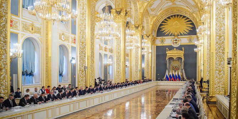 Работу некоммерческих организаций и развитие волонтерского движения в России обсудили на заседании Госсовета