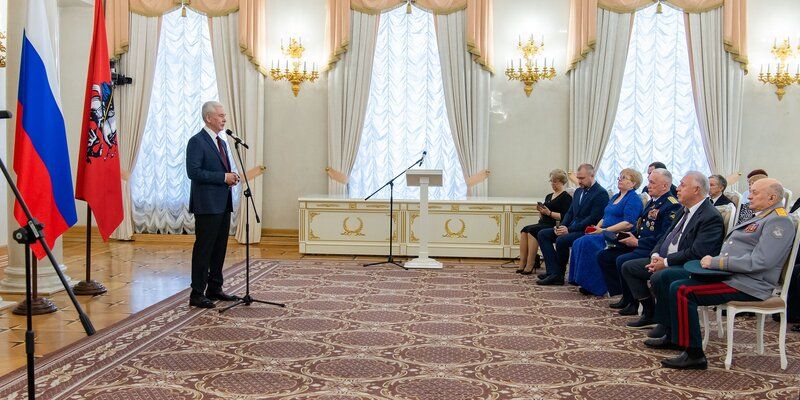 Сергей Собянин вручил награды выдающимся жителям Москвы