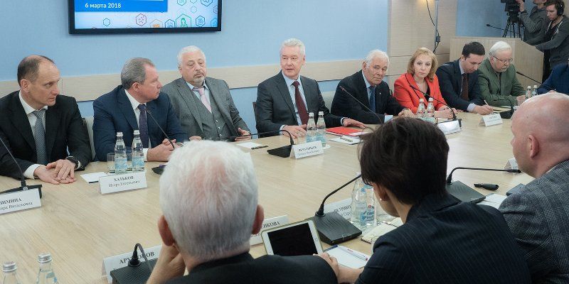 Качество и комфорт: московские врачи разработают программу развития здравоохранения