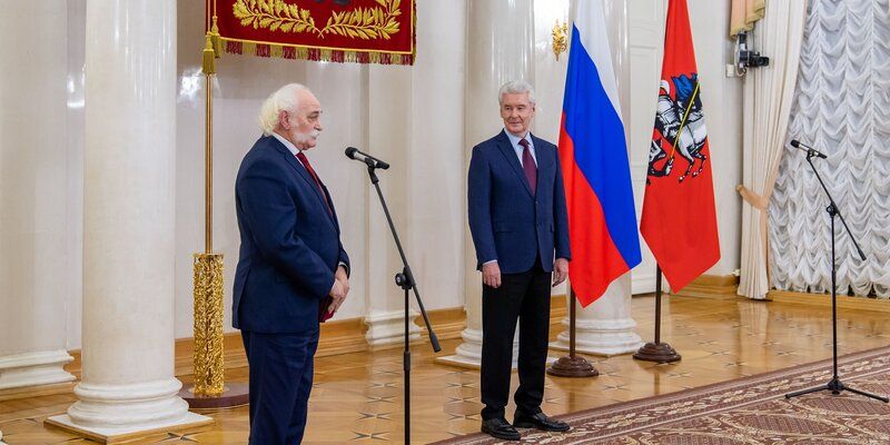 Сергей Собянин наградил заслуженных жителей Москвы