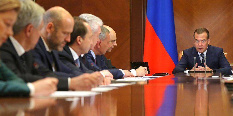 Работу по внедрению электронных паспортов планируют начать через год