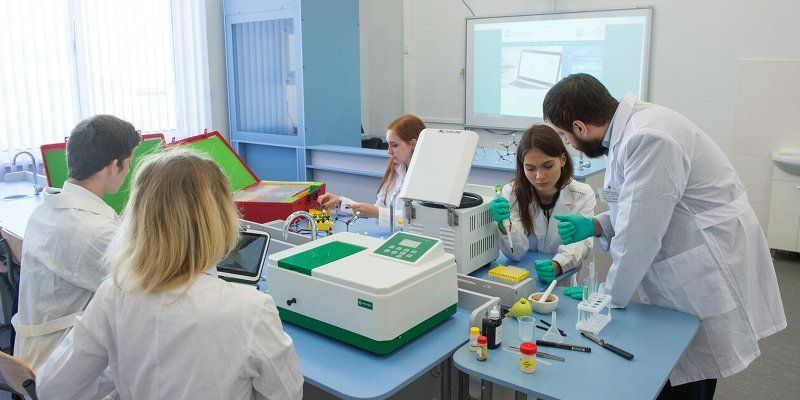 Знакомство с профессиями и расширение кругозора: Сергей Собянин — о внедрении школ в городскую среду