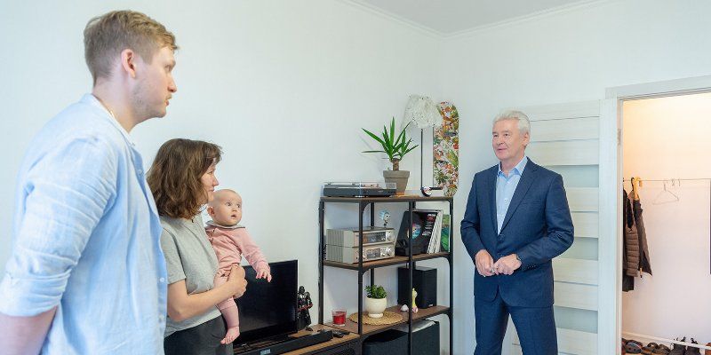 Сергей Собянин осмотрел новостройку в Лосиноостровском районе, возведенную по программе реновации