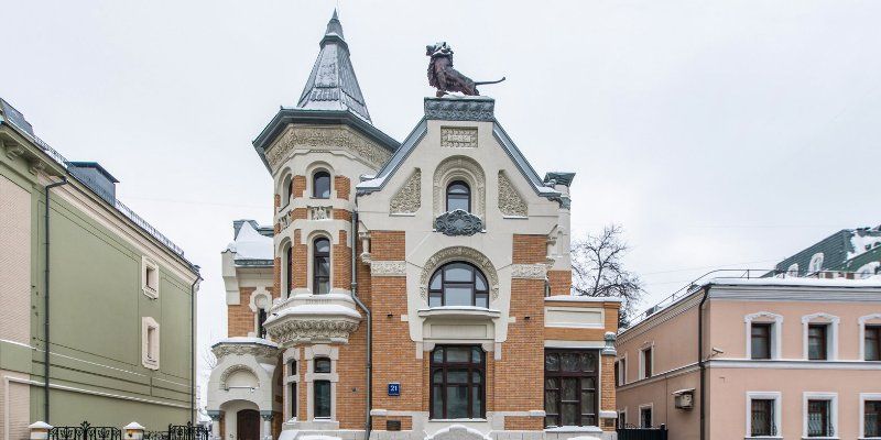 Более 1,2 тысячи памятников архитектуры отреставрировали в Москве за восемь лет