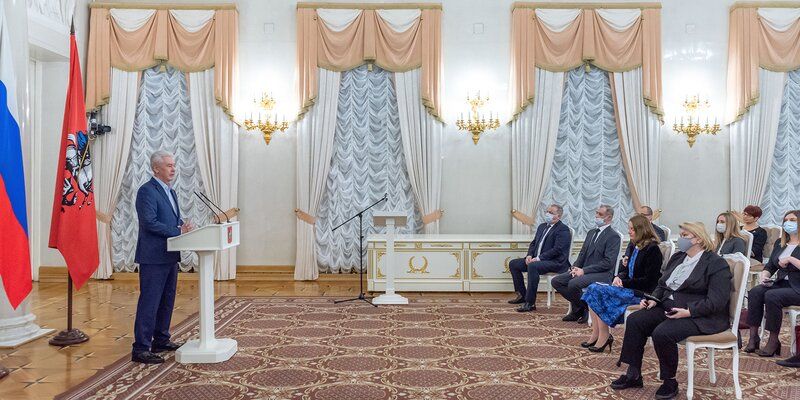Сергей Собянин вручил премии города Москвы в области журналистики