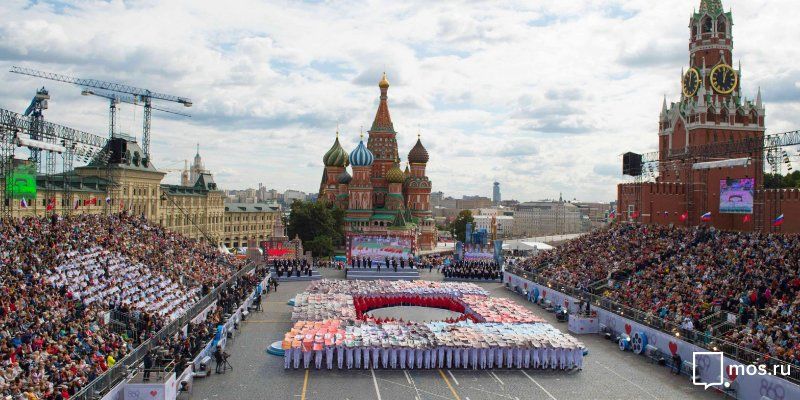 На Красной площади состоялась торжественная церемония открытия Дня города