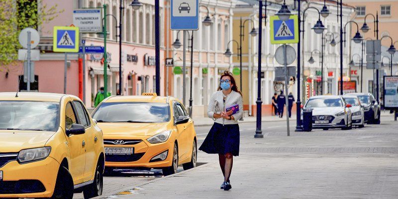 Прогулки, открытие гипермаркетов и сферы услуг: Сергей Собянин — о постепенном снятии ограничений в Москве