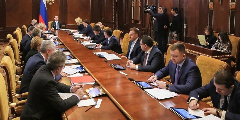 Более 6,5 триллиона рублей планируют выделить на реализацию четырех национальных проектов