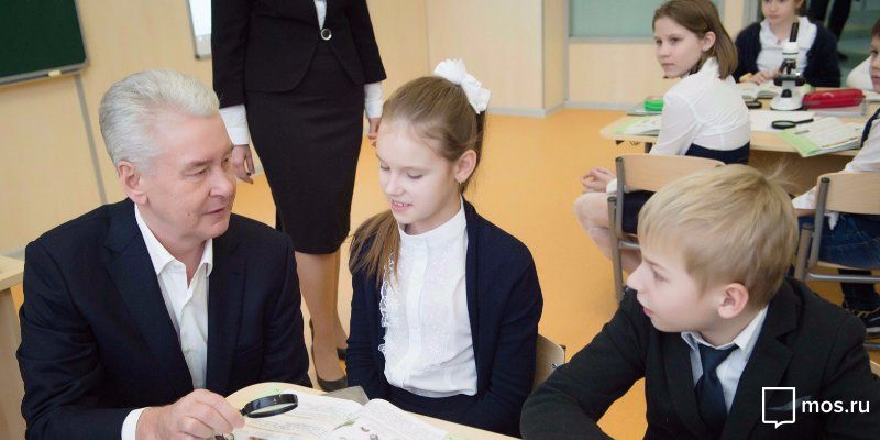 За последние годы инвесторы построили в столице около 150 социальных объектов