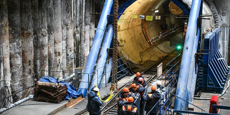Началось строительство правого тоннеля от «Стромынки» до «Ржевской»