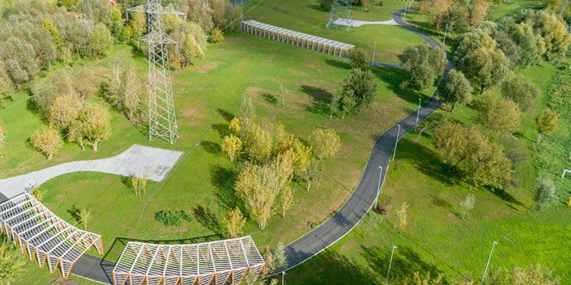 Спорт в любое время года: в парке 850-летия Москвы построили лыжероллерную трассу