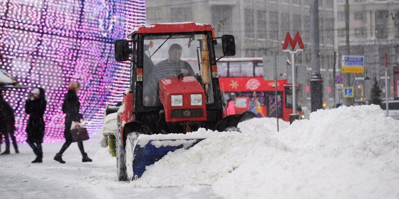 Коммунальщики задействуют все ресурсы для уборки снега